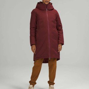 Lululemon Snow Warrior Parka - Merlot  - Size 4